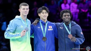 podium aa mag ph simone ferraro sfa03975